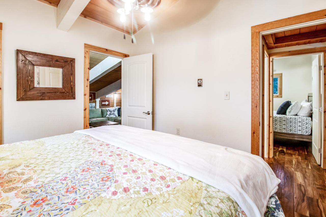 Evergreen Escape McCall Eksteriør billede