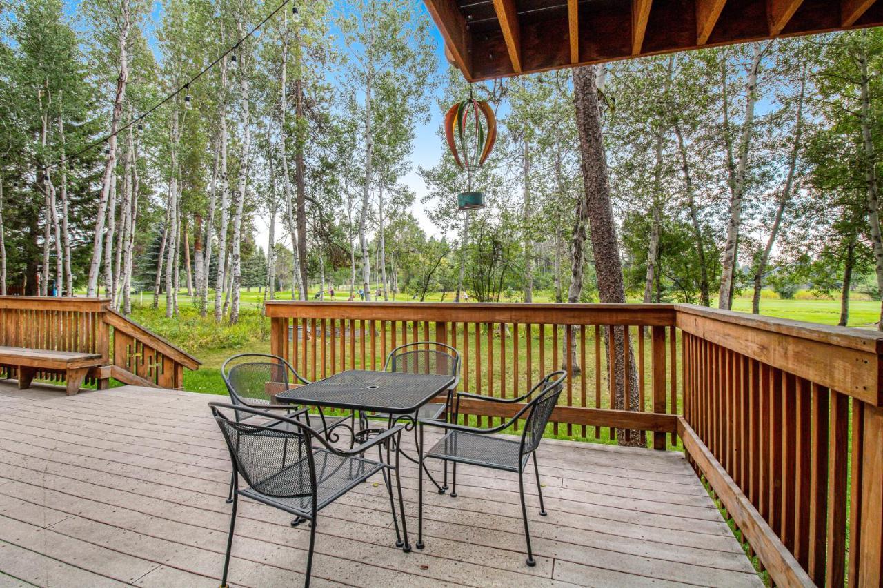 Evergreen Escape McCall Eksteriør billede